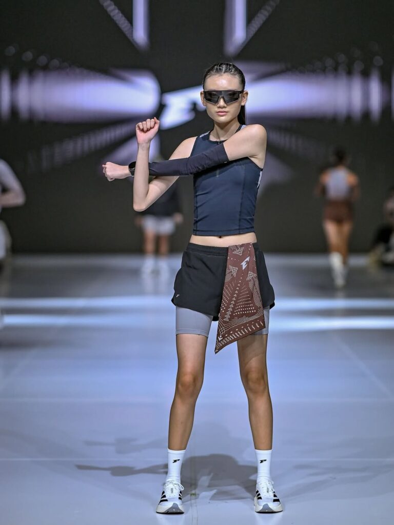 Aparel Timnas Indonesia Erspo Bawa Semangat Olahraga ke Panggung Fashion Dunia Running hits ERSPO